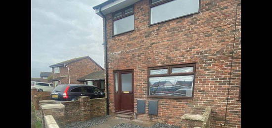 3 bed terraced house to rent