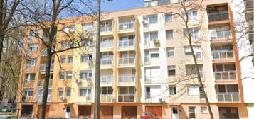 Kiadó panellakás, albérlet, Békéscsabán 85 E Ft / hó