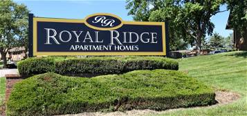 Royal Ridge Apartments, Kansas City, KS 66112