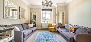 Flat to rent in St Georges Square, Pimlico, London SW1V