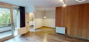VR IMMO: Drei-Zimmer-Wohnung mit Garage in naturnaher Lage von Plettenberg-Ohle.