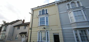 Flat to rent in The Strand, Starcross, Exeter EX6