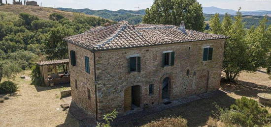 Casale/cascina in vendita a Centro