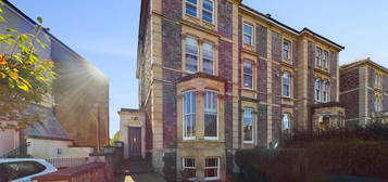 Flat to rent in All Saints Gardens, All Saints Road, Clifton, Bristol BS8