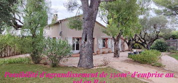 A vendre- Villa T7 de 135m2 sur 1 900m2 de terrain à Sanary-