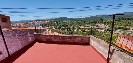 Casa adosada en venta en Xert / Chert