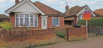 2 bed detached bungalow for sale