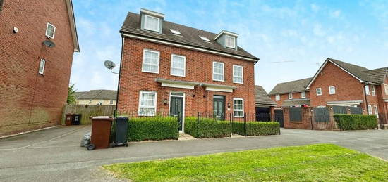 4 bedroom semi-detached house