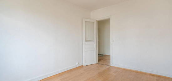 Appartement 3 pièces à renover - 53m² - Romainville