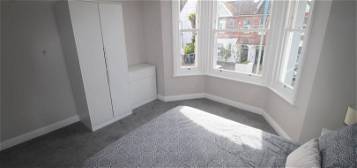 Property to rent in Oxford Road, Worthing BN11