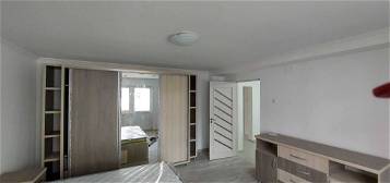 370 euro apartament STEJARI3 dormitoare etaj 2