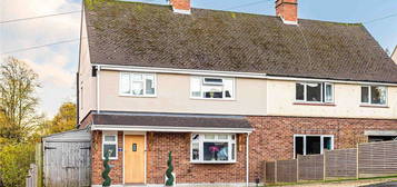 3 bed semi-detached house for sale