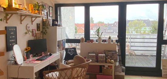 Schöne 1- Zimmerwohnung mit großem Balkon