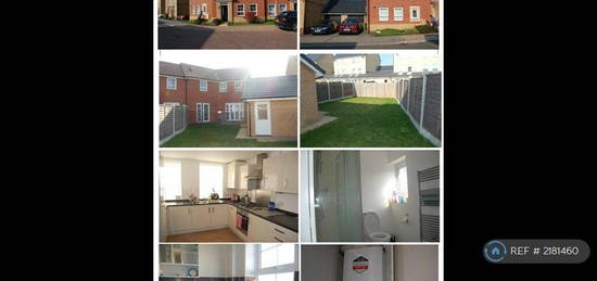 3 bedroom semi-detached house