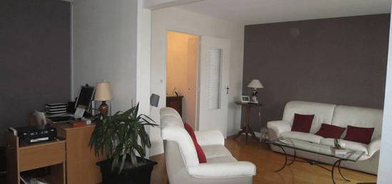 Location appartement 4 pièces 89 m²