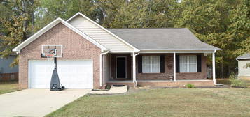 113 Deer Valley Pkwy, Rainbow City, AL 35906