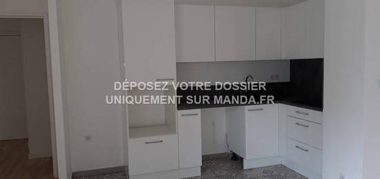 Appartement  à louer, 3 pièces, 2 chambres, 60 m²