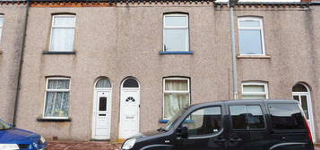 2 bedroom terraced house