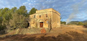 Casa rural en calle Major en Riudecols