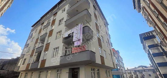 *OF GAYRİMENKUL* MERKEZ'DE 4.KAT 3+1 145M2 KİRALIK DAİRE