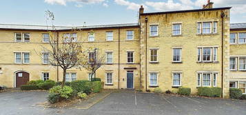 2 bedroom ground floor flat