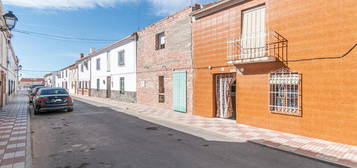 Casa o chalet en venta en Baja (castillo), Chimeneas