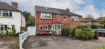 4 bed semi-detached house for sale