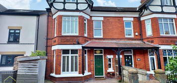 5 bedroom terraced house for sale