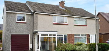 3 bed semi-detached house for sale