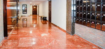 Apartamento en venta en C/ Arjona, Arenal - Museo