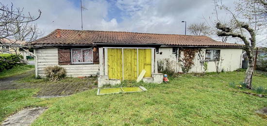 Maison de plain-pied  à vendre, 4 pièces, 3 chambres, 76 m²