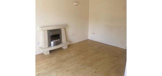 Flat to rent in Phoenix Drive, Sileby, Loughborough LE12