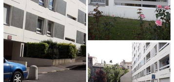 Appartement meublé avec grand balcon, à 5 min de l'École d'Architecture