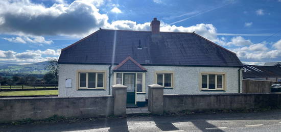 Bungalow to rent in Eglwyswrw, Crymych SA41