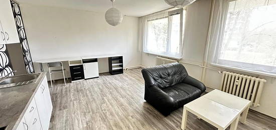 Pronájem bytu 1+kk 36 m²