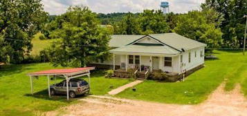 601 S  Main St, Water Valley, MS 38965