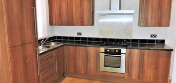 2 bed flat to rent