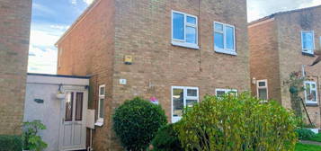 3 bedroom link detached house for sale