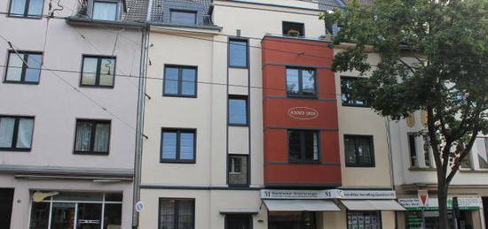 Düsseldorf-Gerresheim: Apartment mit Wohnküche