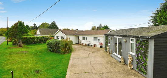 4 bedroom detached bungalow for sale