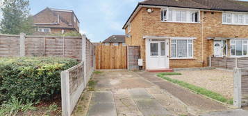 End terrace house for sale in Tamar Drive, Aveley, South Ockendon RM15