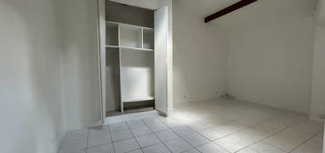 Location appartement 1 pièce 25 m²