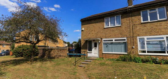 2 bedroom semi-detached house for sale