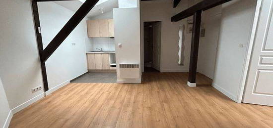 Appartement  à louer, 2 pièces, 1 chambre, 35 m²