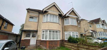 5 bedroom semi-detached house