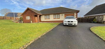 3 bed detached bungalow for sale