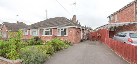 2 bedroom semi-detached bungalow for sale