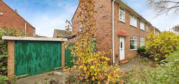 3 bed semi-detached house for sale