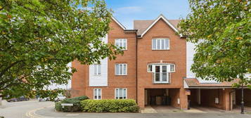 Flat for sale in Westwood Drive, Canterbury CT2