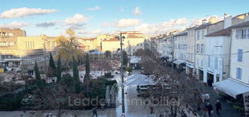 Appartement meublé  à louer, 3 pièces, 2 chambres, 80 m²